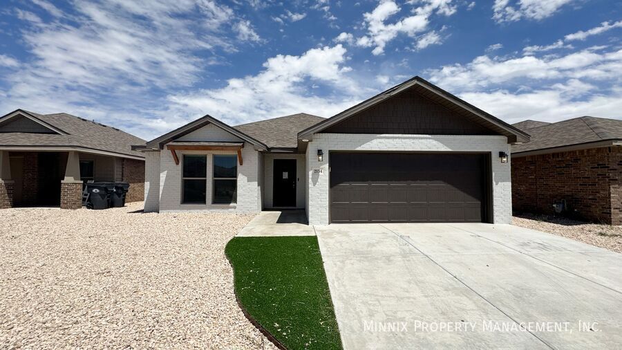 Building Photo - 2134 N Texas Ave