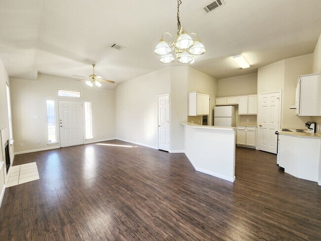 Building Photo - 1503 Cedar Park Dr