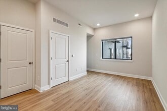 Building Photo - 2143 E Lehigh Ave