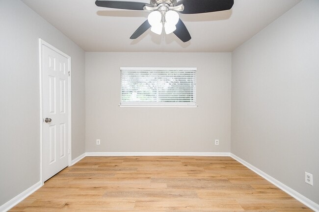Building Photo - 1526 Barraud Ct