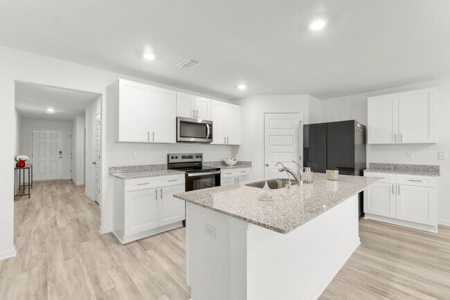 Building Photo - 255 Riverwalk Cir
