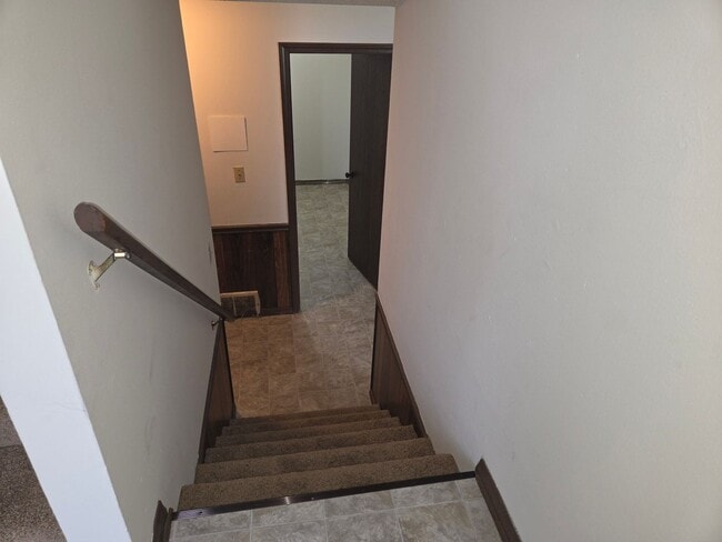 Building Photo - 4425-4427 Santa Anna Dr