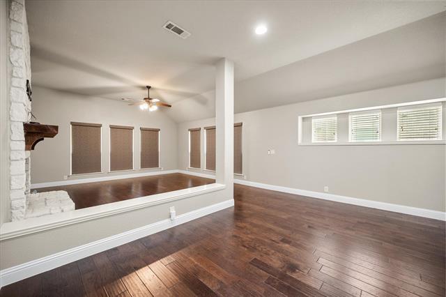 Building Photo - 1370 Litchfield Ln