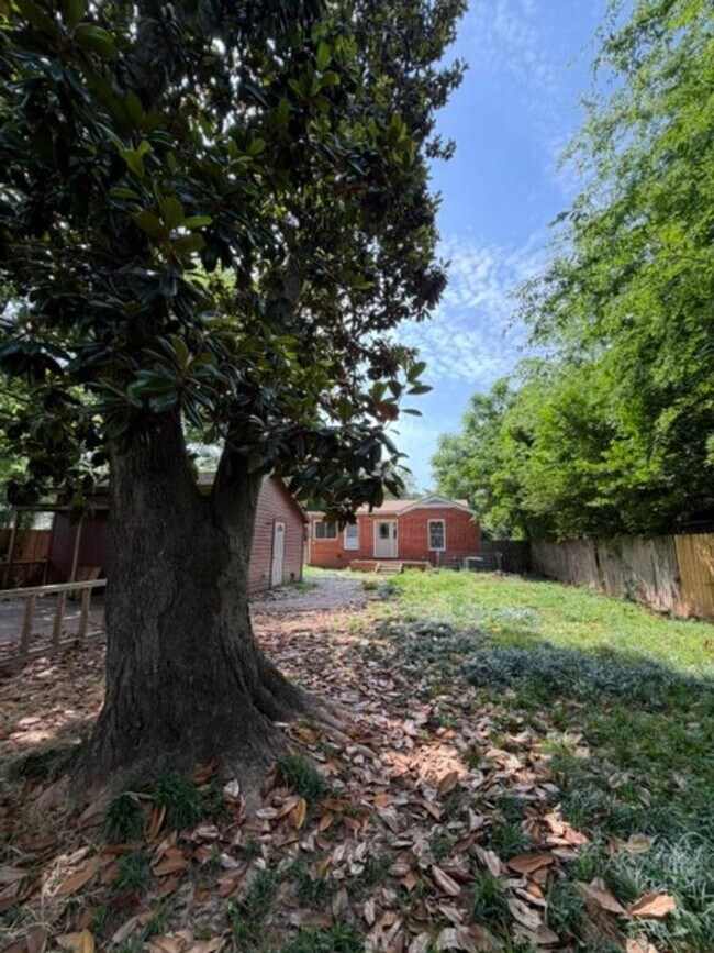Building Photo - Updated brick home for lease near BAFB | Bossier City, LA 71112 | 3 bedrooms