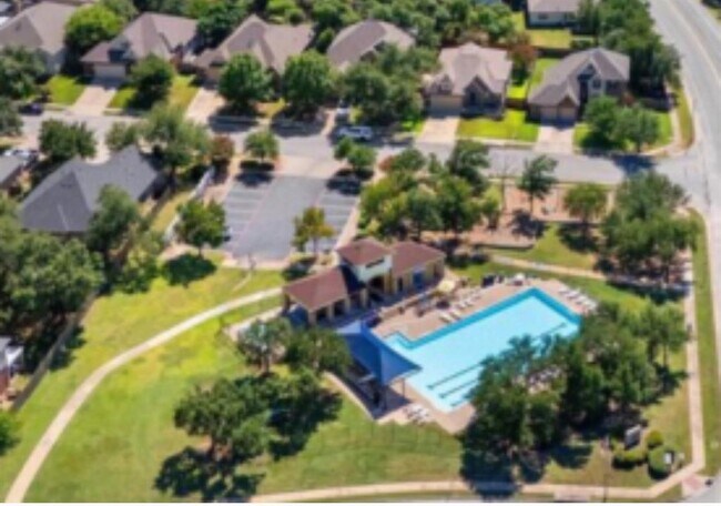 Building Photo - 305 Olmos Dr