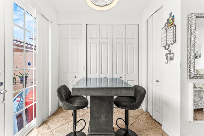 Building Photo - 179 Edenberry Ave