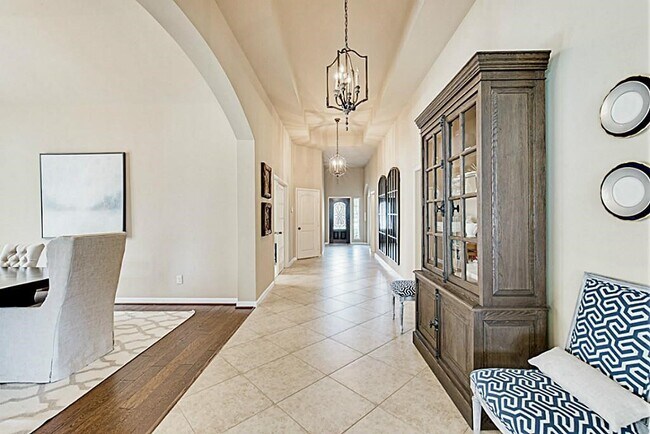 Building Photo - 2930 Pheobe Trce