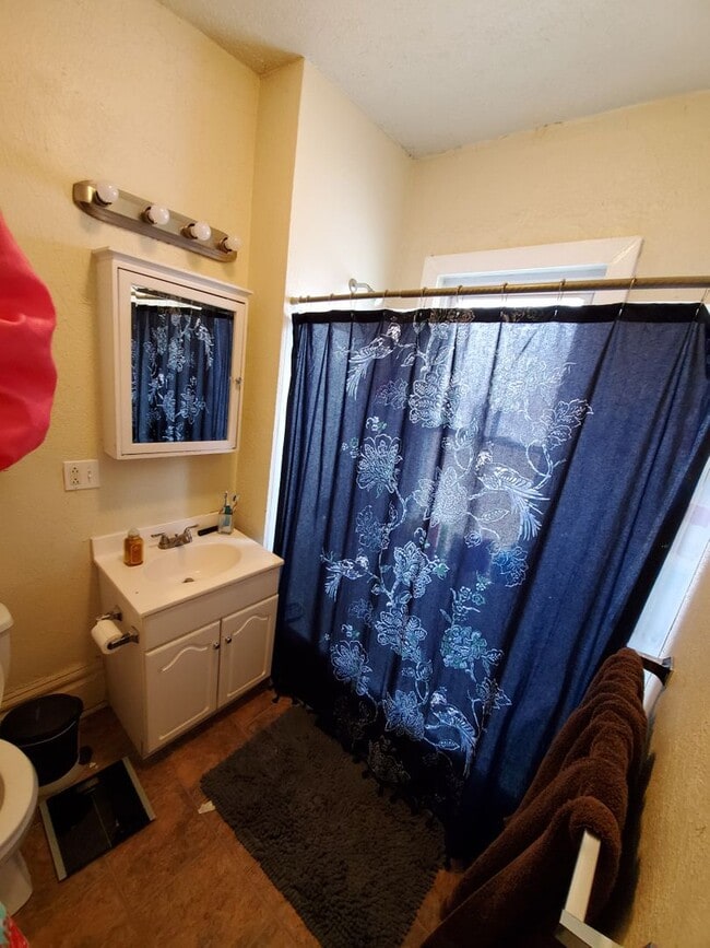 Building Photo - 78 Greenbush St