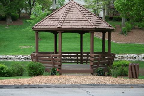 Building Photo - 8924 Cardinal Ter