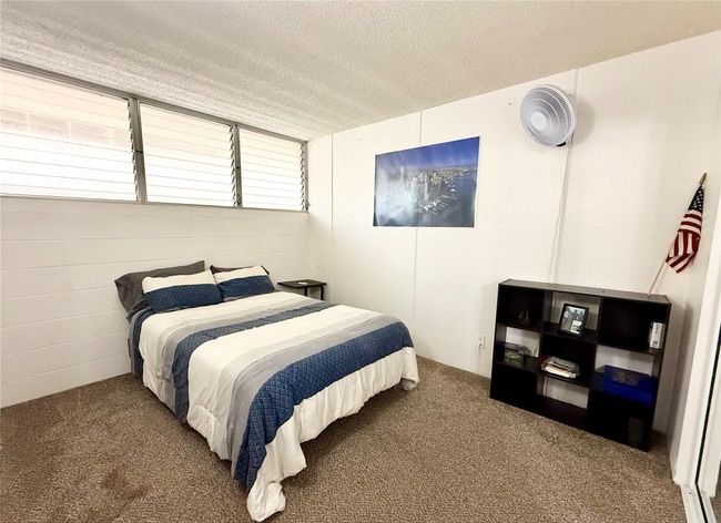 Building Photo - 95-2031-2031 Waikalani Dr