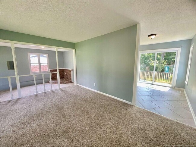 Building Photo - 520 Nottingham Dr