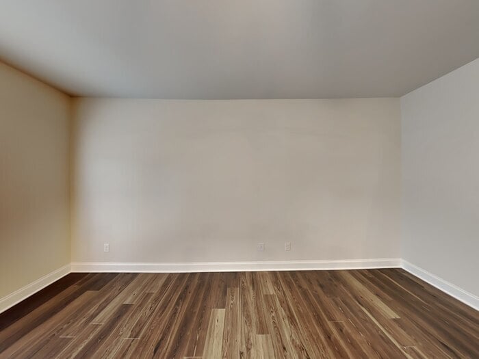 Building Photo - 121 Wayne Ln