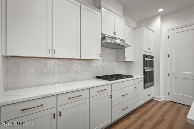 Building Photo - 196 Zephyr Dr