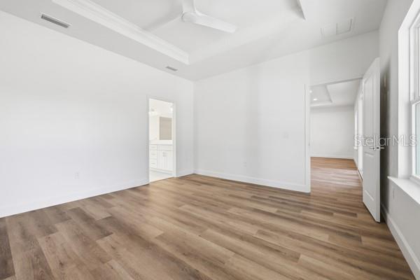Building Photo - 6726 SW 10th Ln