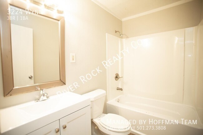 Building Photo - 3224 Wynne St