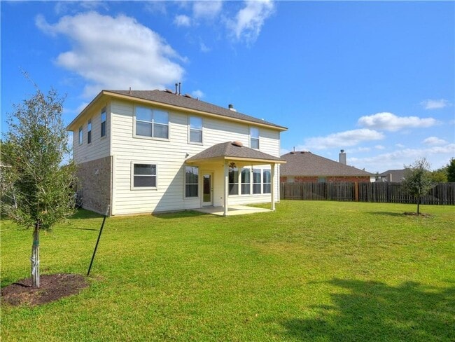 Building Photo - 4410 Meadowside Ln