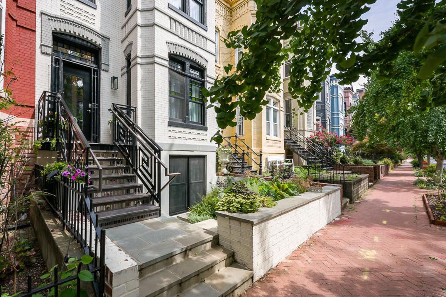 Building Photo - 1517 Corcoran St NW