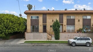 Building Photo - 13861 Vanowen St