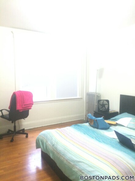 Building Photo - 1638 Commonwealth Ave