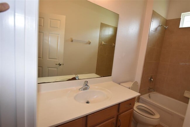 Building Photo - 1333 Merion Dr