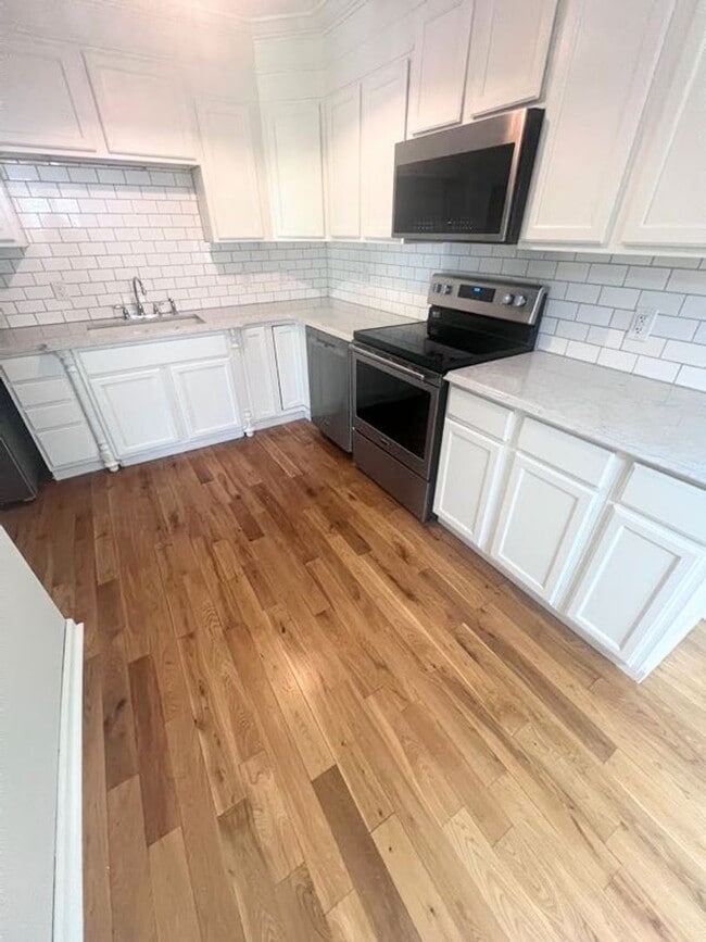 Building Photo - 3 Bedroom House in Rustburg