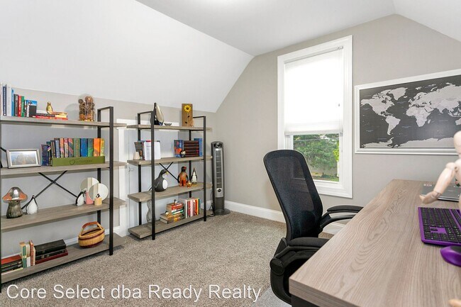 Building Photo - 3 br, 2 bath House - 349 S Chillicothe St