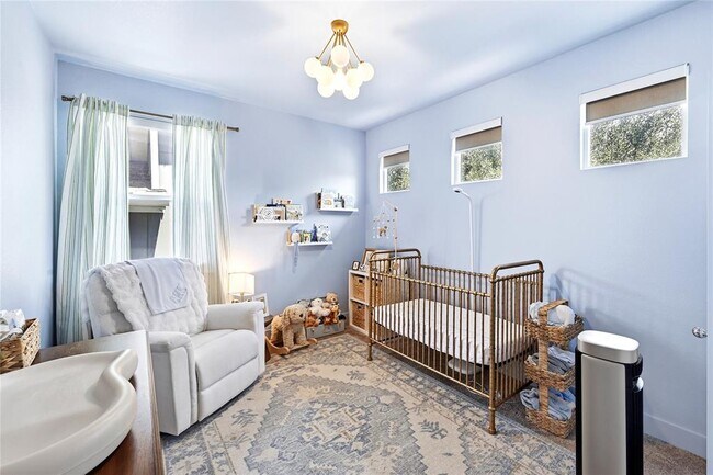 Building Photo - 2306 Capulet St