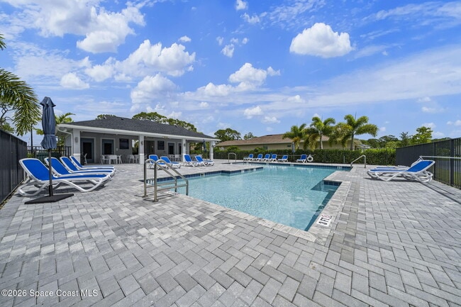 Building Photo - 640 Veridian Cir NW