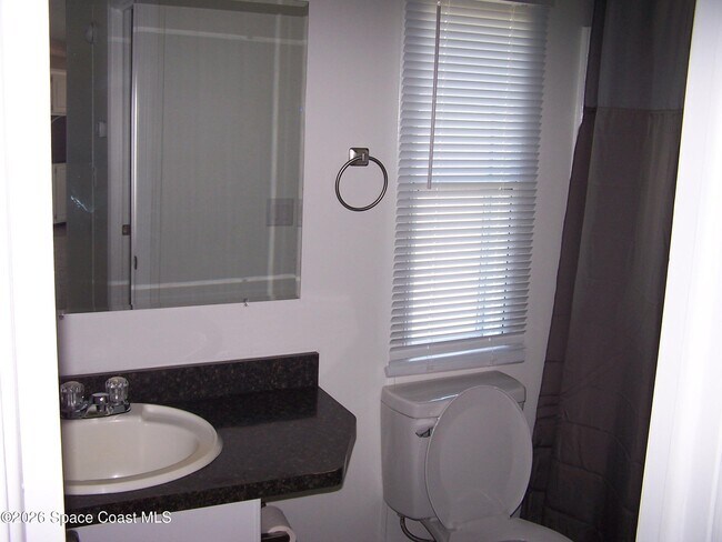 Building Photo - 403 Brozman Ln