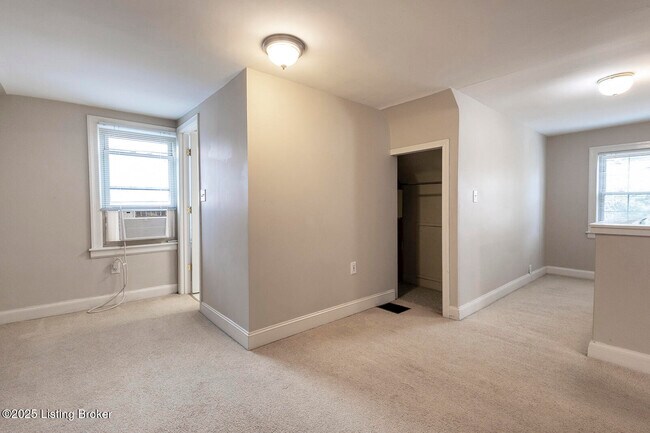 Building Photo - 3725 Warner Ave