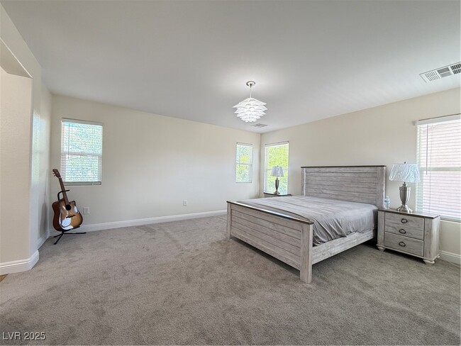 Building Photo - 620 Apricot Rose Pl
