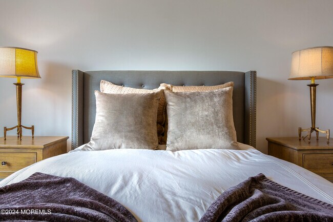 Building Photo - 298 Westwood Ave