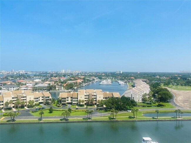 Building Photo - 5950 Pelican Bay Plaza S