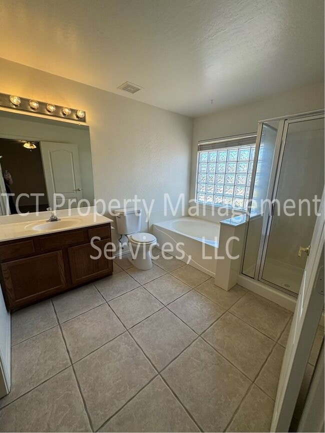 Building Photo - Great 3 Bedroom Home In San Tan Ranch!