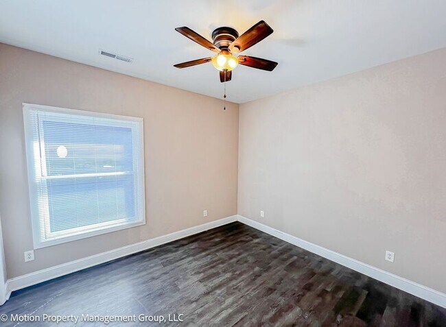 Building Photo - 6918 Northside Dr