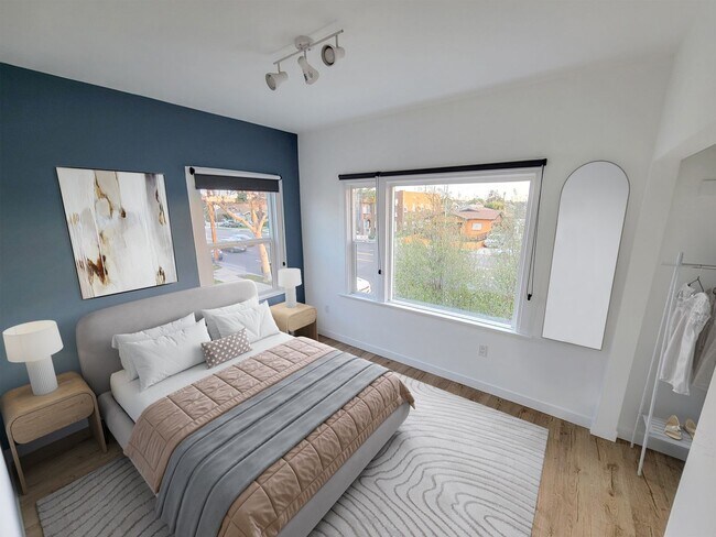Building Photo - Renovated 2 Bedroom 1 Bathroom In Jefferso...