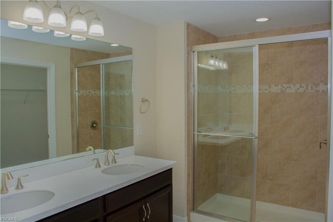 Building Photo - 3724 Crofton Court