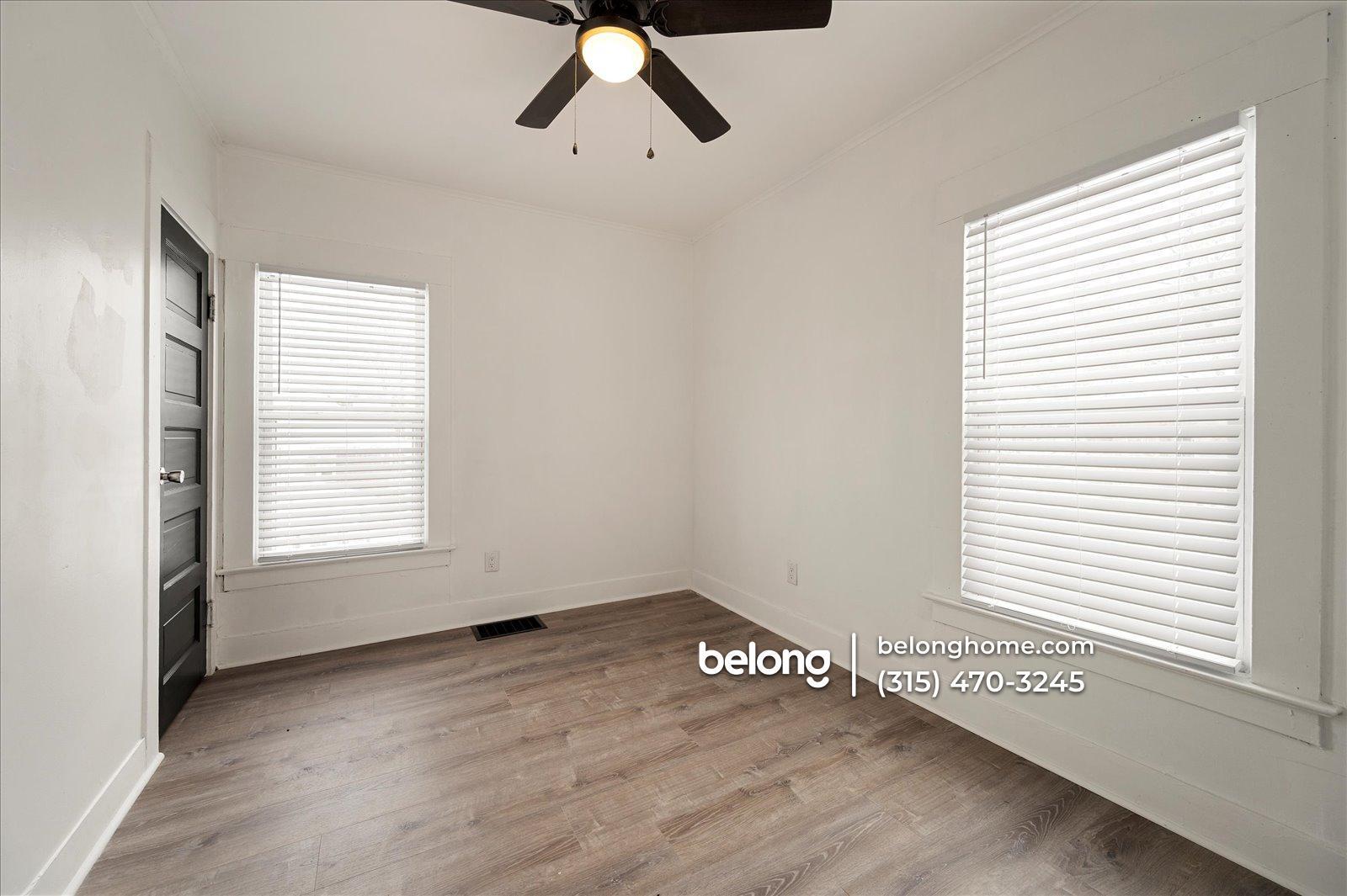 Building Photo - 122 Redfield Pl