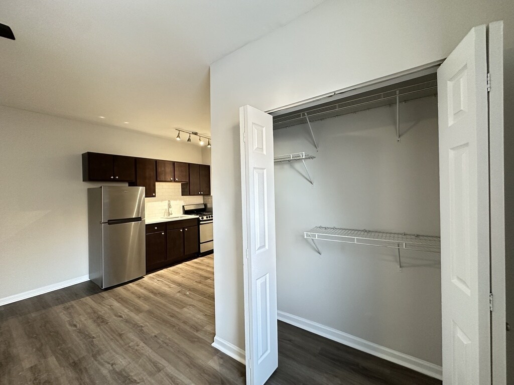 Building Photo - 1621 N Humboldt Blvd