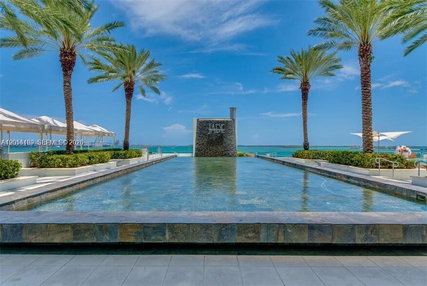Building Photo - 1331 Brickell Bay Dr