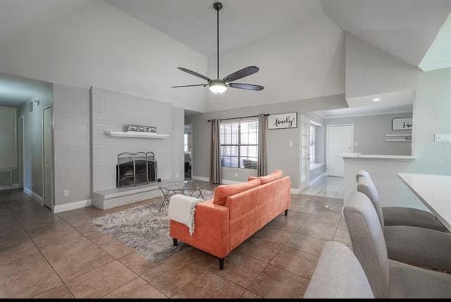 Building Photo - 313 Diamond Dr