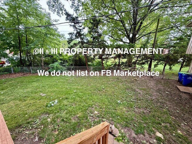 Building Photo - 9425 Carter Dr