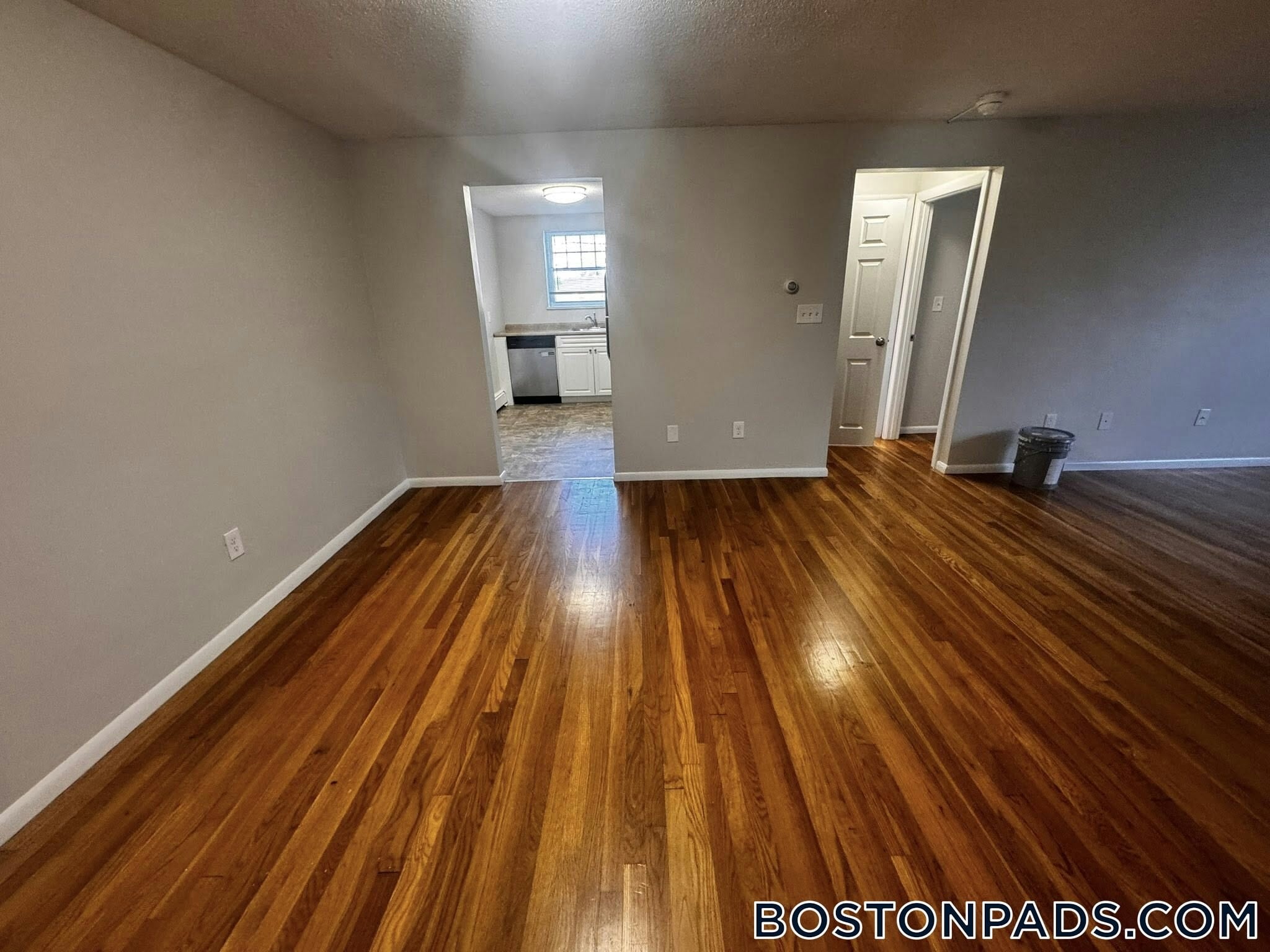 Building Photo - 52 Mill St