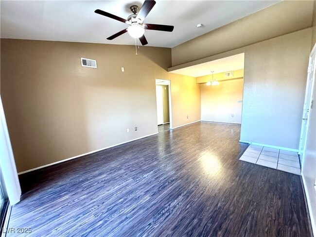 Building Photo - 45 Maleena Mesa St