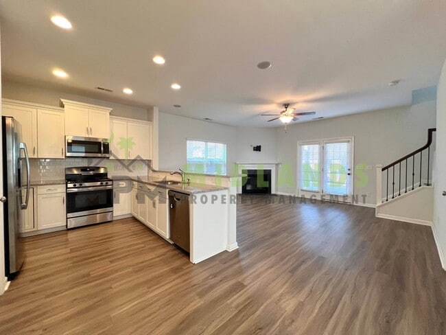 Building Photo - 931 Tuxford Trl