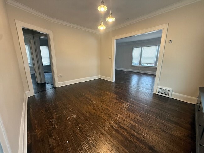 Building Photo - 3241 Kildare Rd