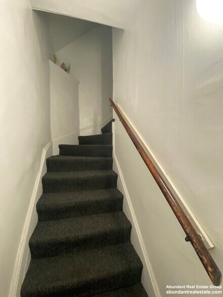 Building Photo - 62 Liberty Ave