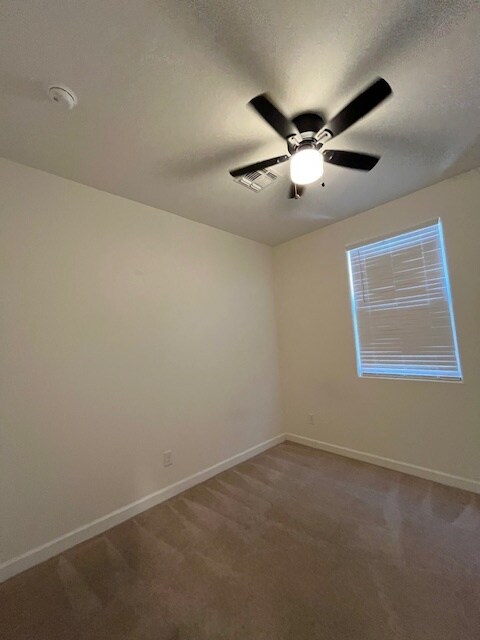 Building Photo - 35040 N Barrel Rd