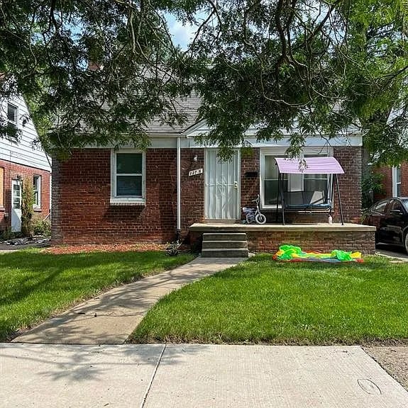 Primary Photo - 12718 Payton St