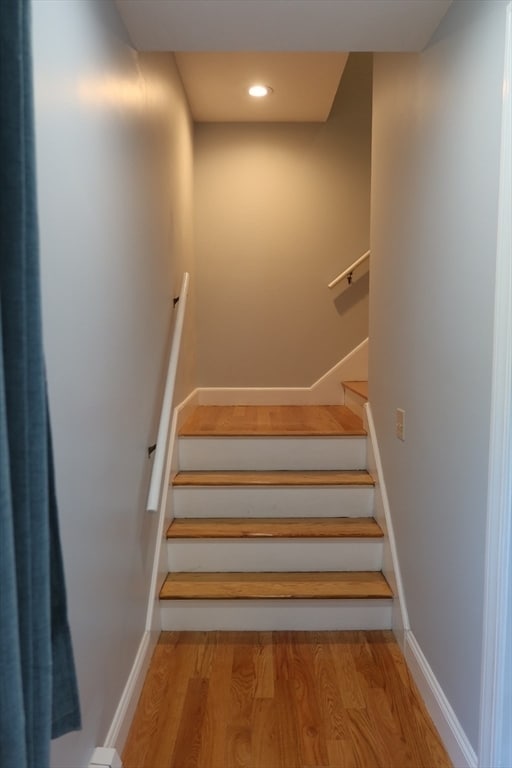 Building Photo - 15 Melcher St